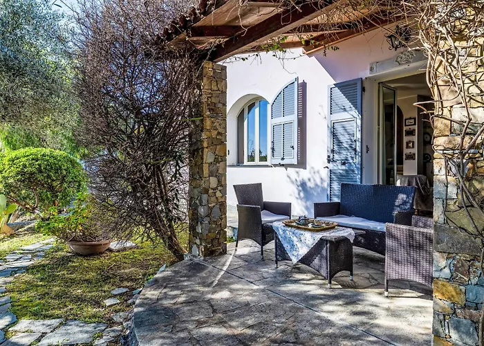 Βίλα Degli Ulivi By Interhome *